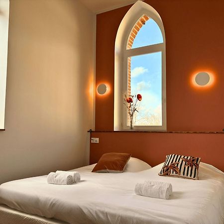 Hotellerie De L'Abbaye Bellegarde-Sainte-Marie Экстерьер фото