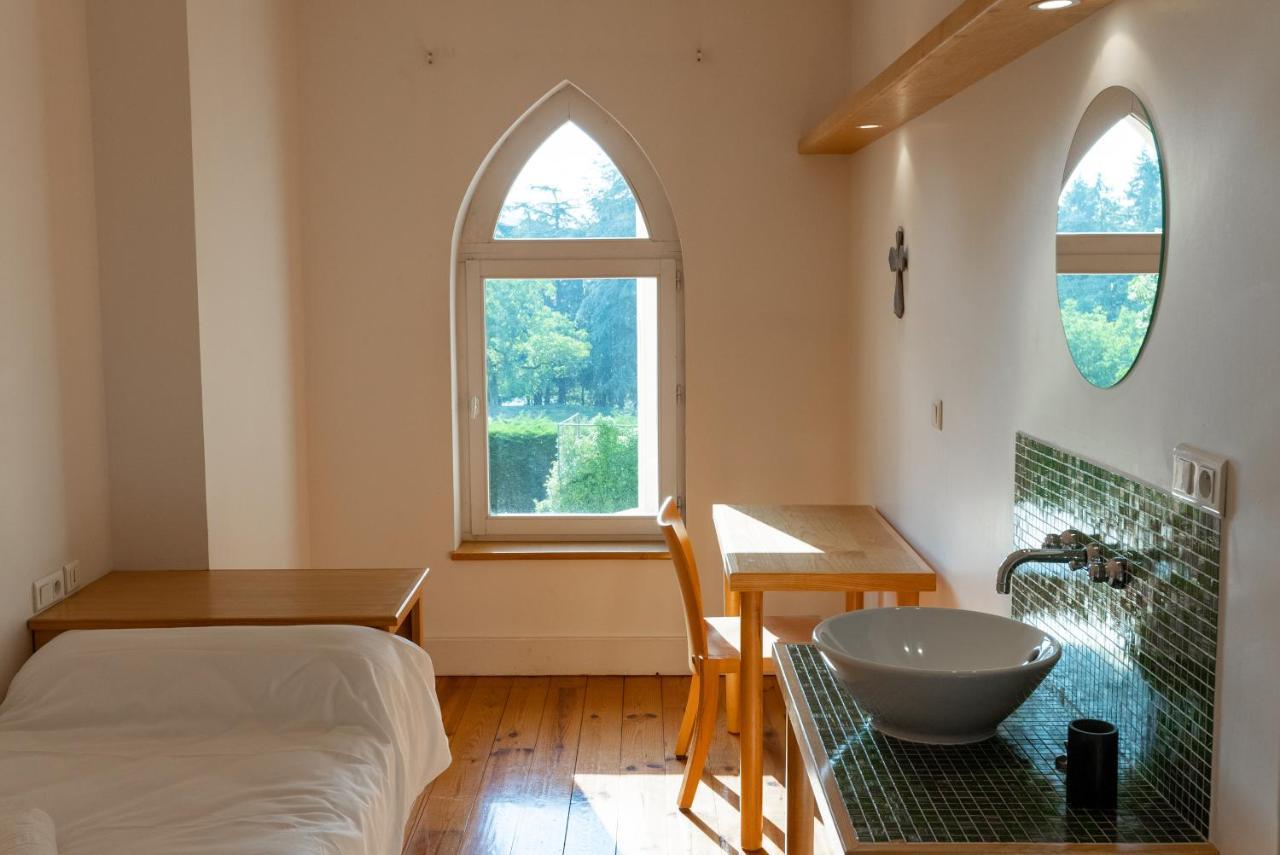 Hotellerie De L'Abbaye Bellegarde-Sainte-Marie Экстерьер фото