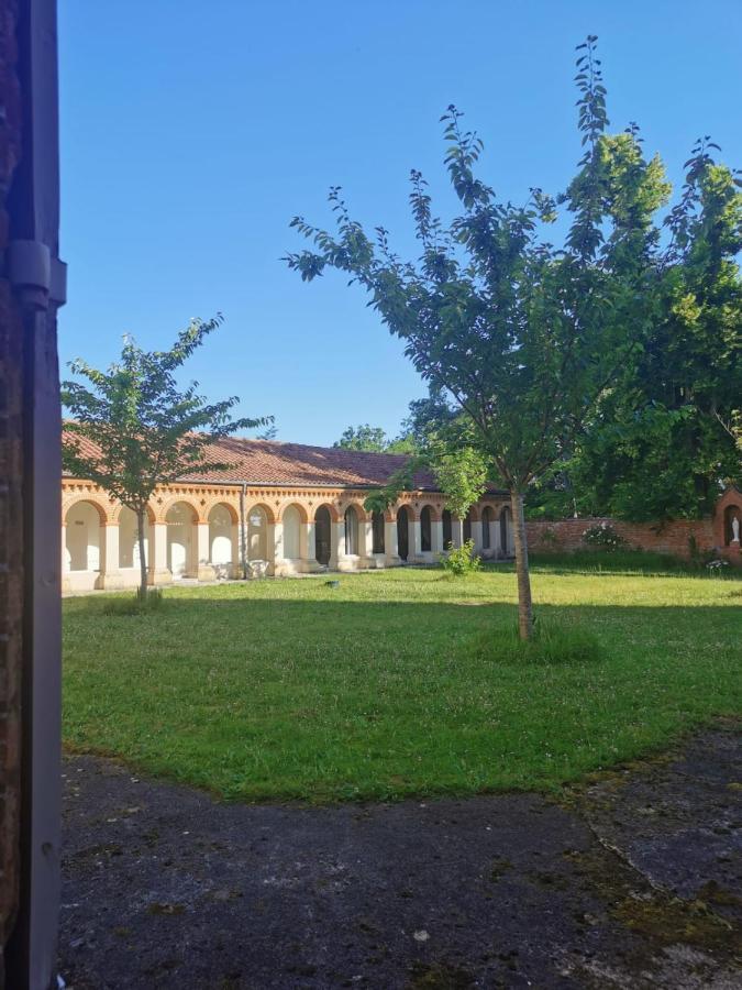 Hotellerie De L'Abbaye Bellegarde-Sainte-Marie Экстерьер фото
