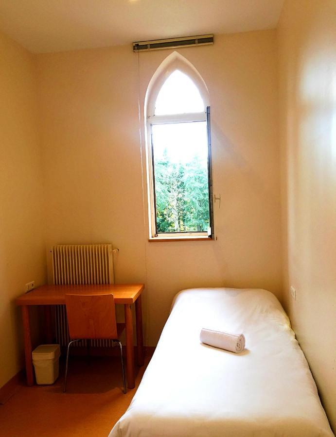 Hotellerie De L'Abbaye Bellegarde-Sainte-Marie Экстерьер фото